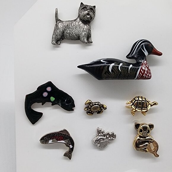 Set Of 8 Animal & Nature-Themed Pins & Brooches Yorkshire Fish Panda Turtle - Picture 1 of 7